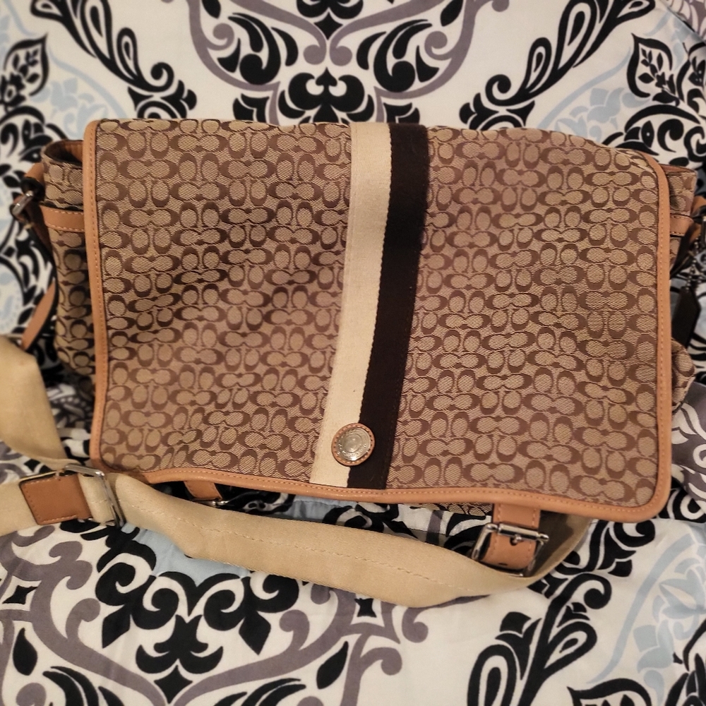 Coach Messenger Bag
